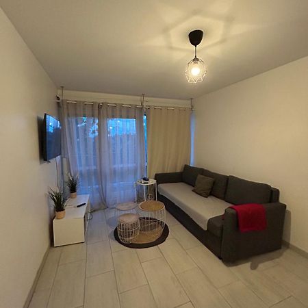 Appartement Ping-Pong Proche Gare Gagny Eksteriør billede